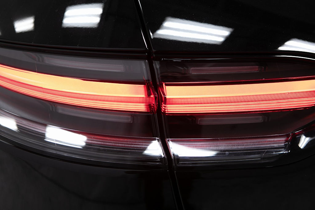 Thumbnail: 2025 Porsche Macan - 34