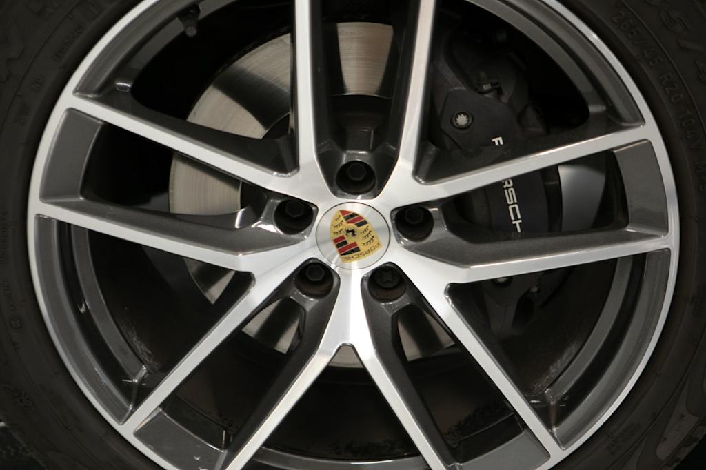 Thumbnail: 2024 Porsche Macan - 7