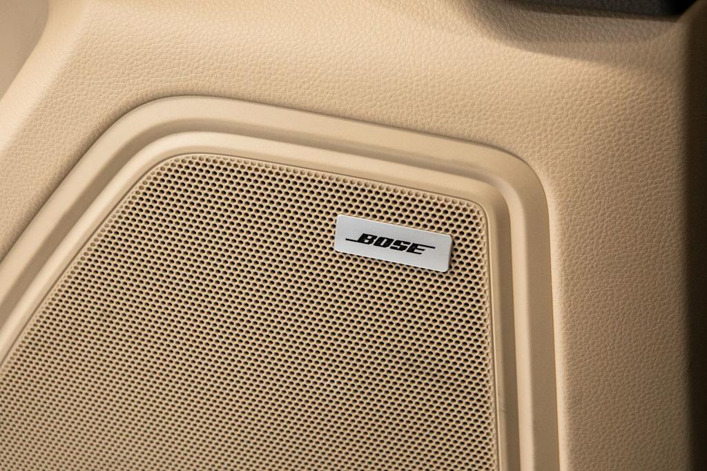 Thumbnail: 2024 Porsche Macan - 31