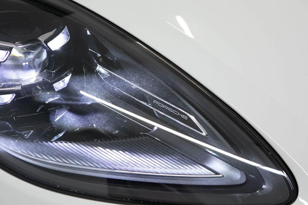 Thumbnail: 2025 Porsche Macan - 20