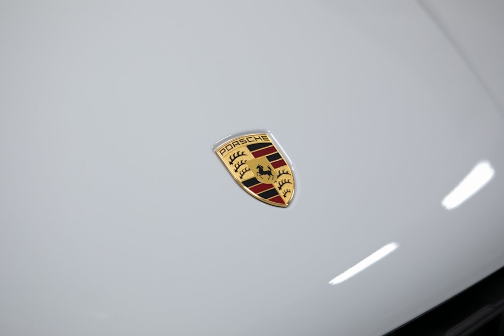 Thumbnail: 2026 Porsche Macan - 33