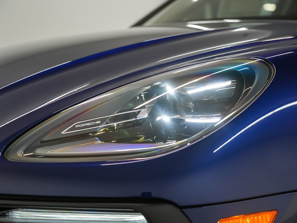 Thumbnail: 2026 Porsche Macan - 22