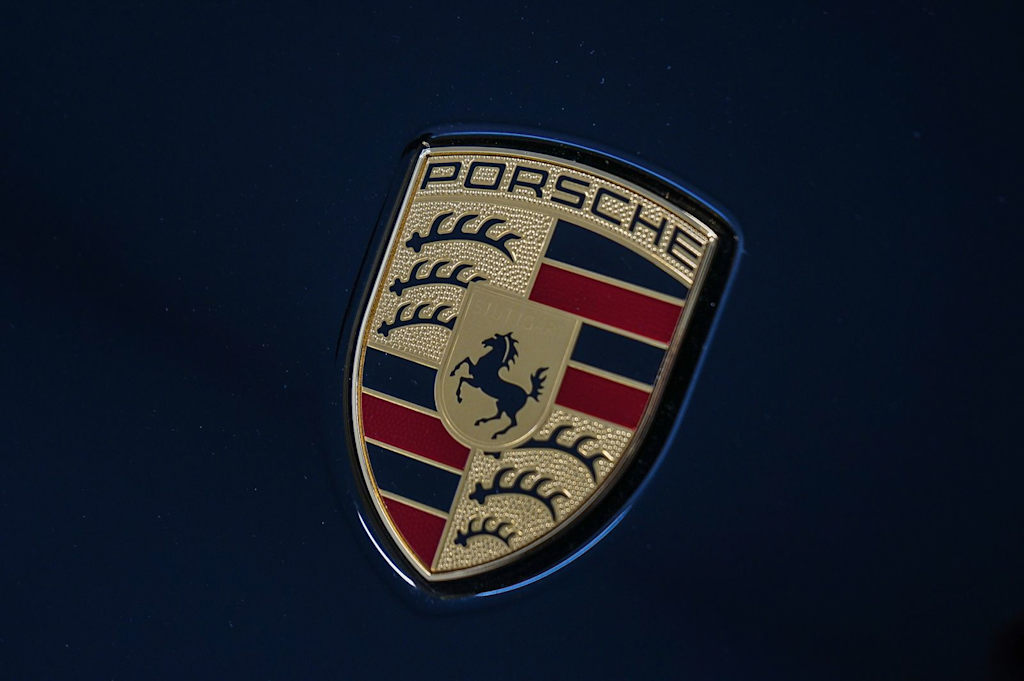 Thumbnail: 2026 Porsche Macan - 6