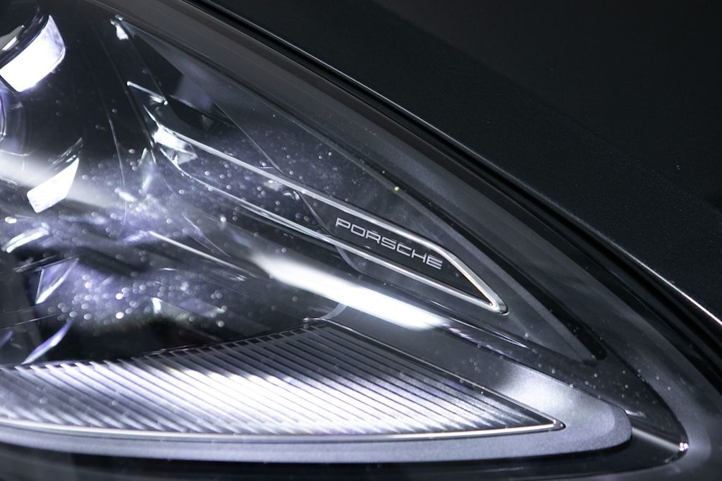 Thumbnail: 2024 Porsche Macan - 21