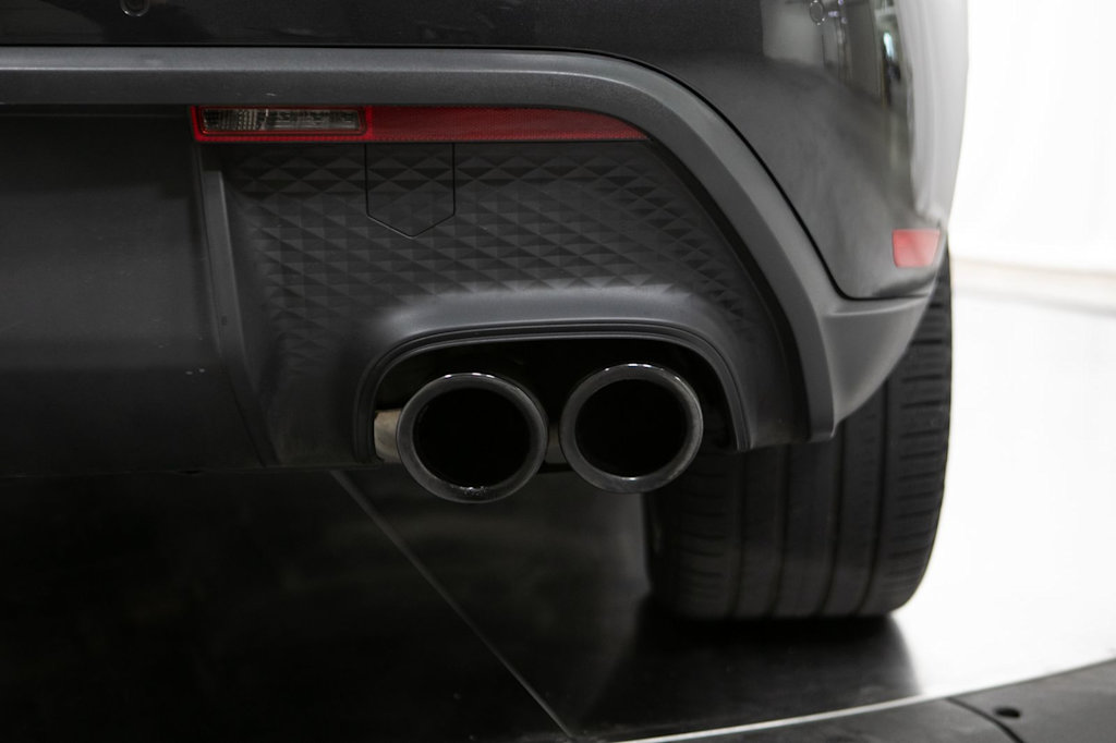 Thumbnail: 2024 Porsche Macan - 25