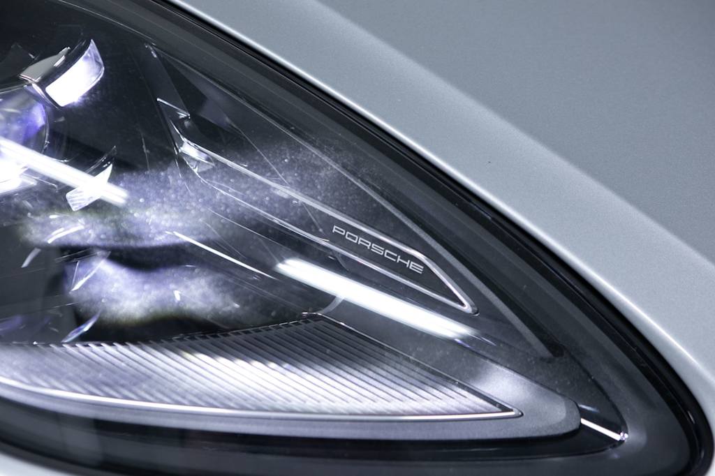 Thumbnail: 2024 Porsche Macan - 21