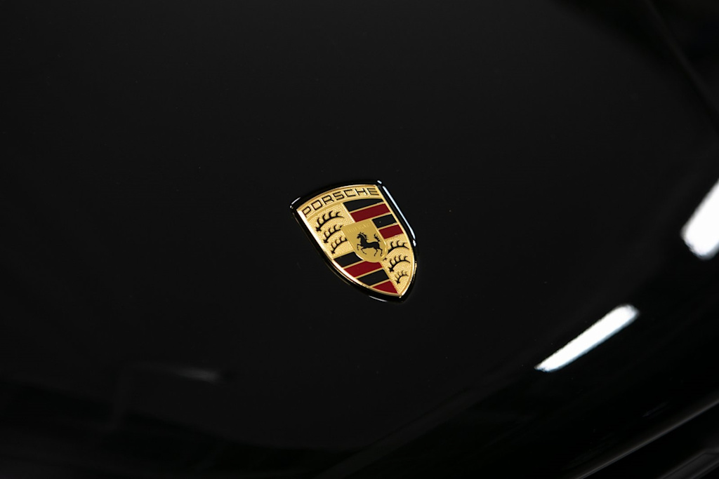 Thumbnail: 2026 Porsche Macan - 32