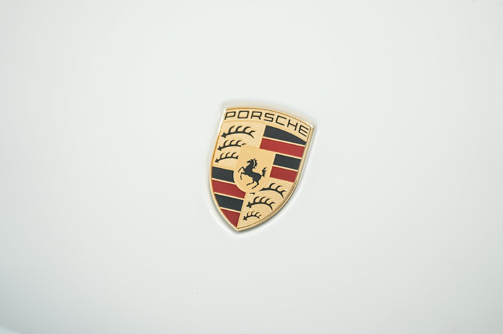 Thumbnail: 2026 Porsche Macan - 27