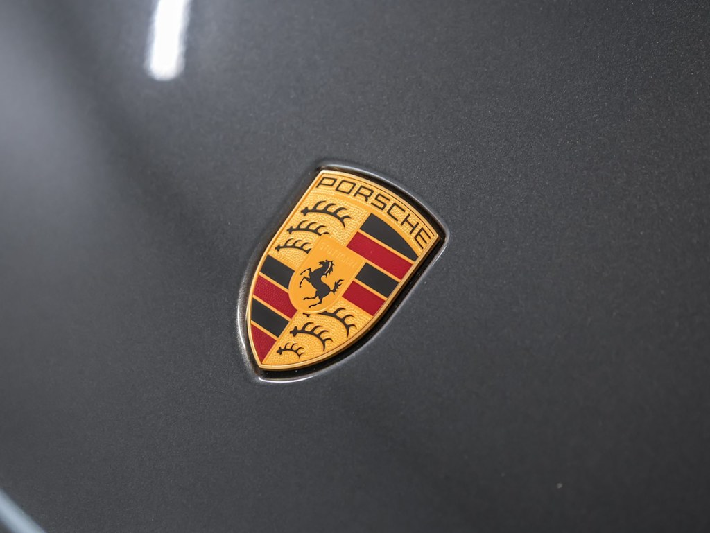 Thumbnail: 2024 Porsche Macan - 26