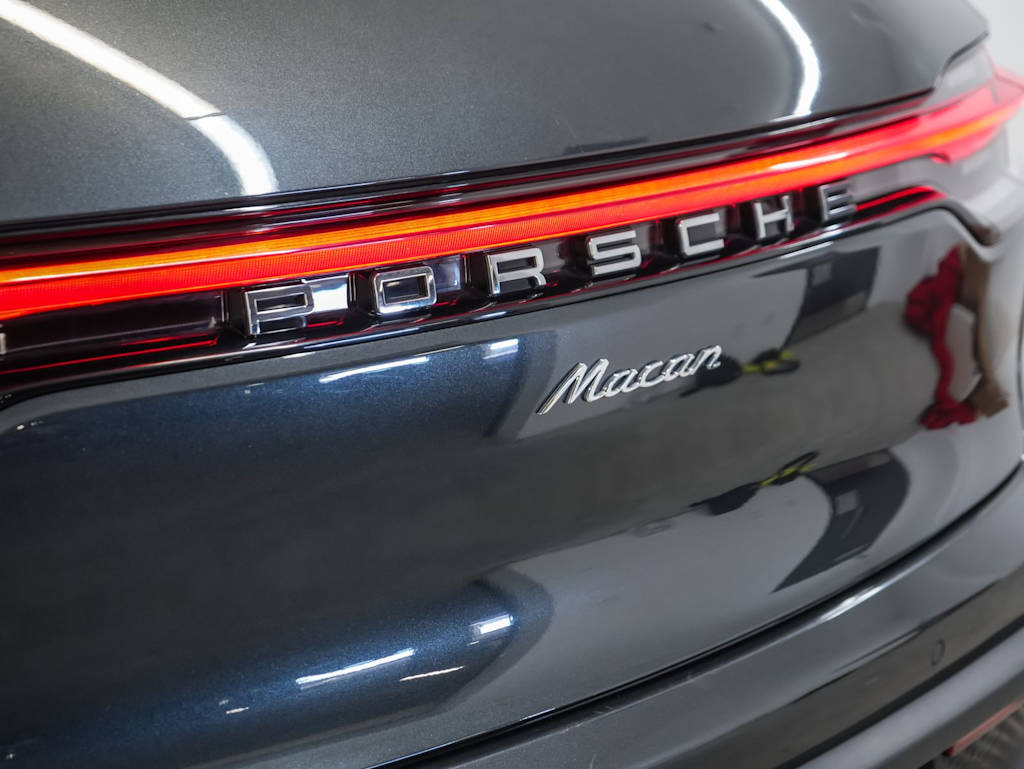 Thumbnail: 2024 Porsche Macan - 6