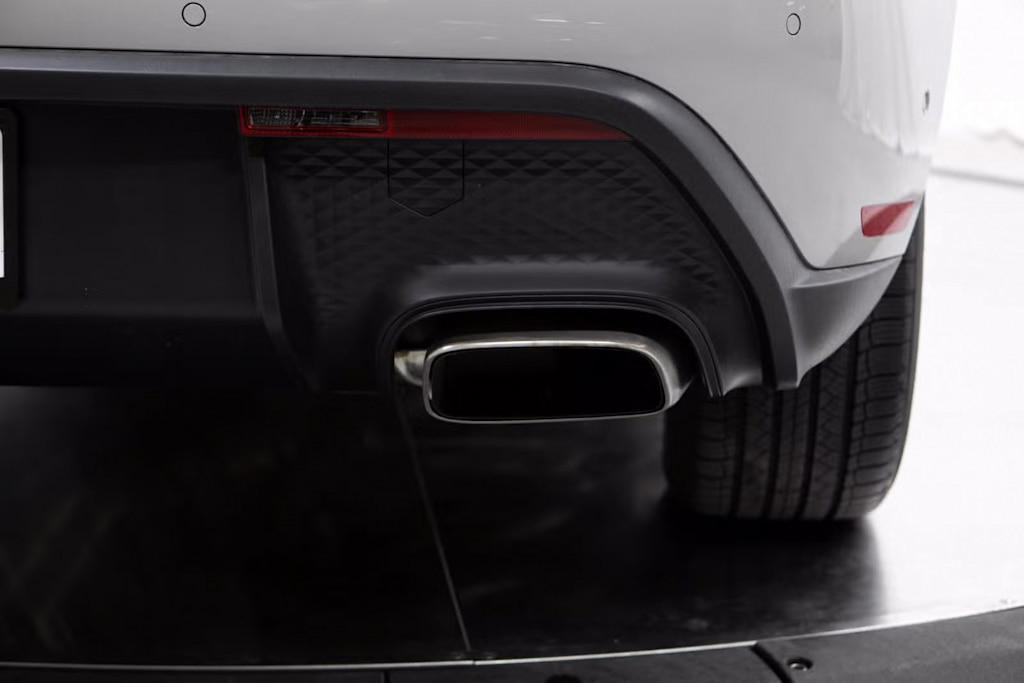 Thumbnail: 2025 Porsche Macan - 37