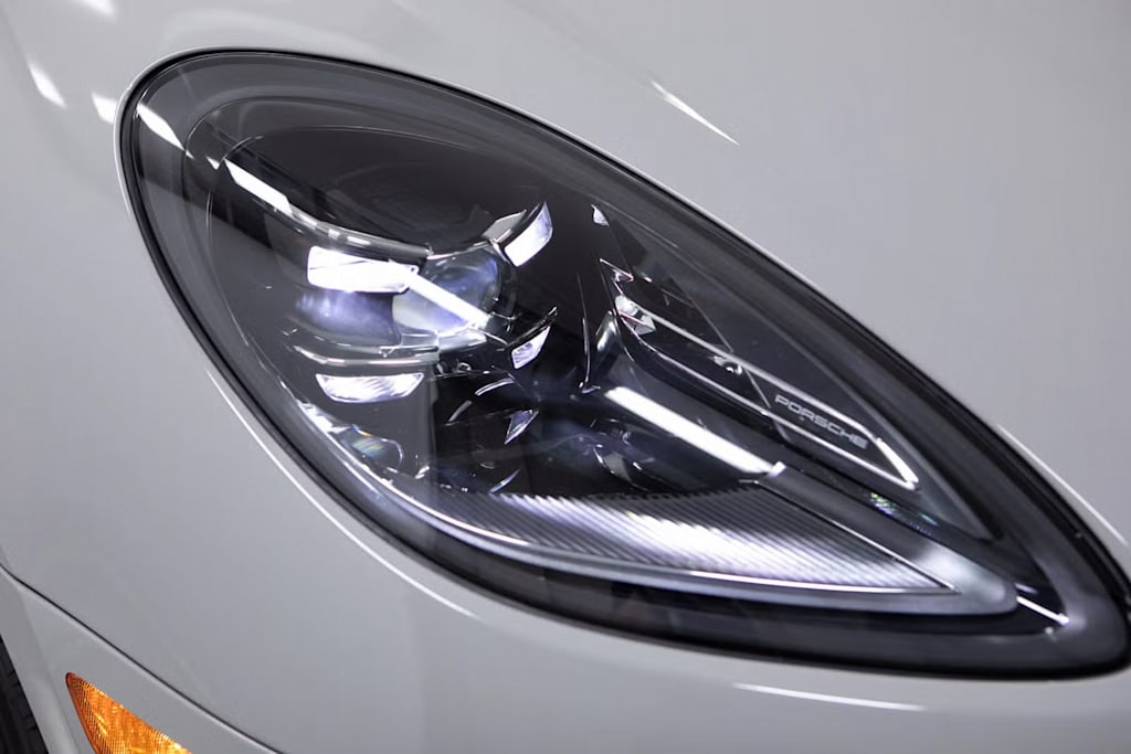 Thumbnail: 2025 Porsche Macan - 33