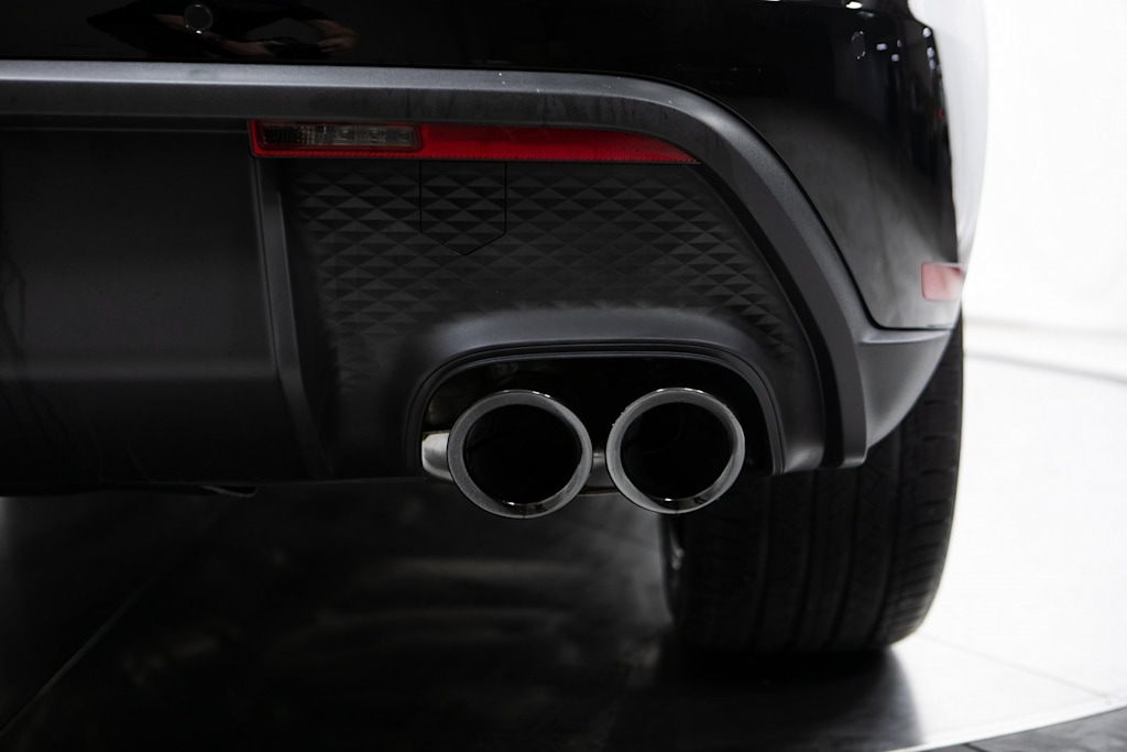 Thumbnail: 2026 Porsche Macan - 38