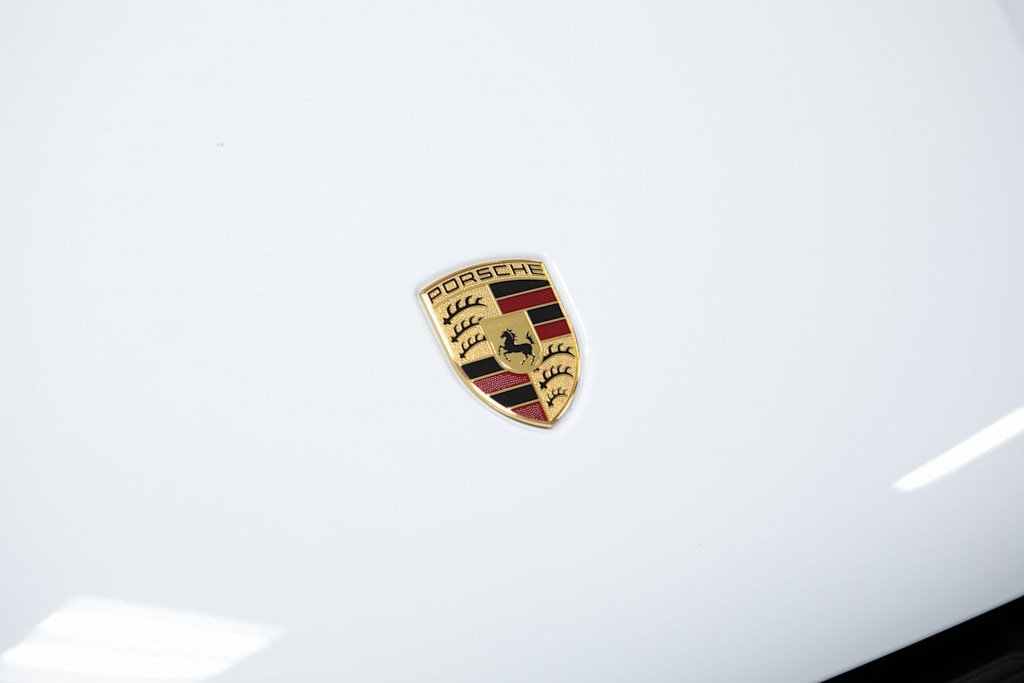 Thumbnail: 2024 Porsche Macan - 33