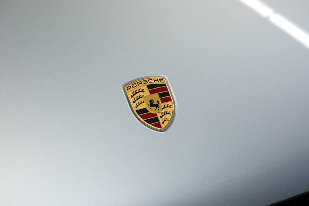 Thumbnail: 2023 Porsche Macan - 20