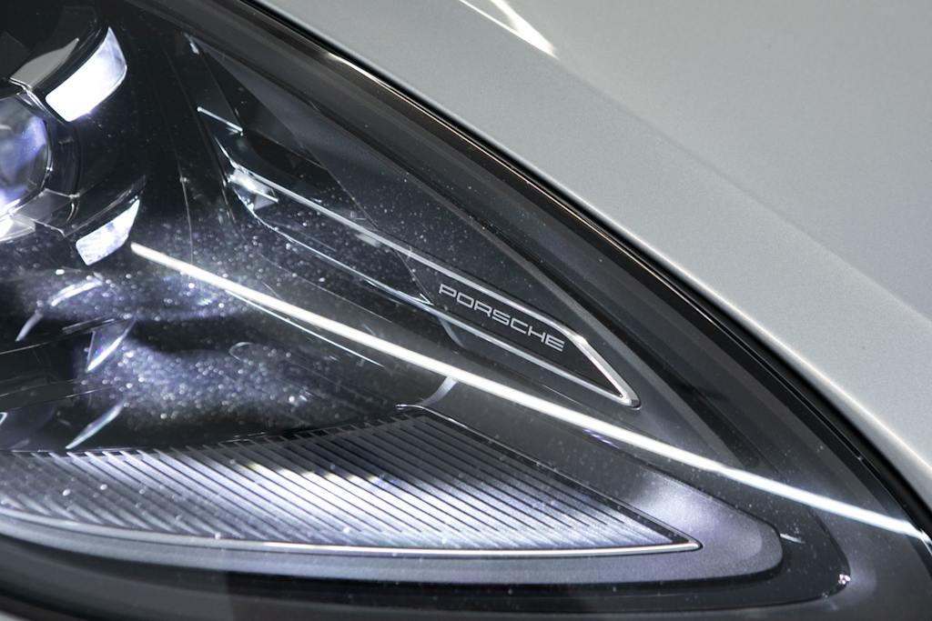 Thumbnail: 2023 Porsche Macan - 14