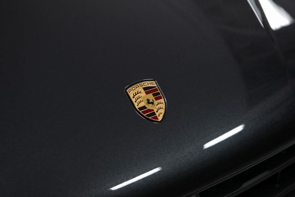 Thumbnail: 2025 Porsche Macan - 23