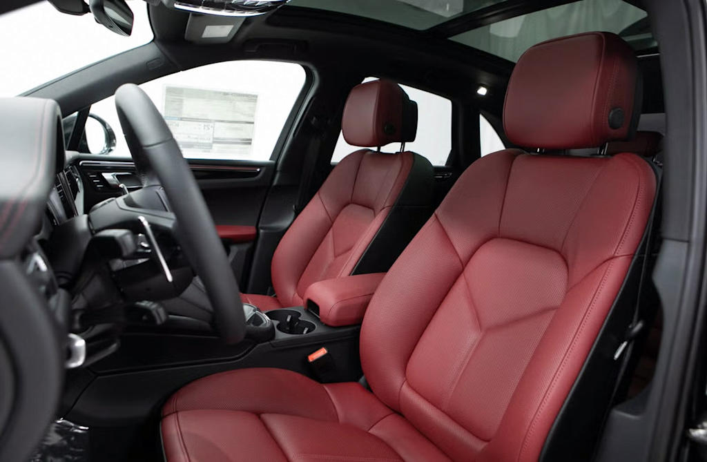 Thumbnail: 2025 Porsche Macan - 9