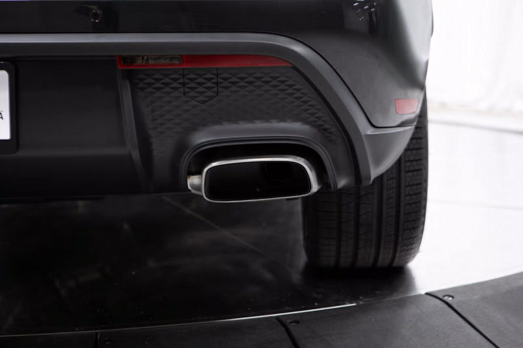 Thumbnail: 2026 Porsche Macan - 38