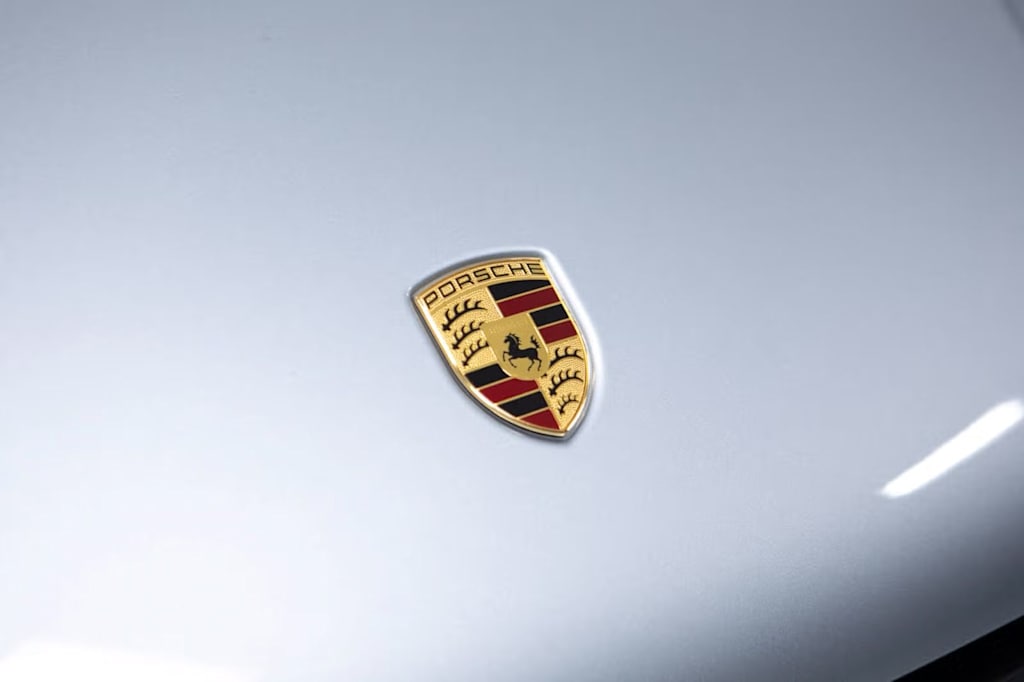Thumbnail: 2026 Porsche Macan - 6