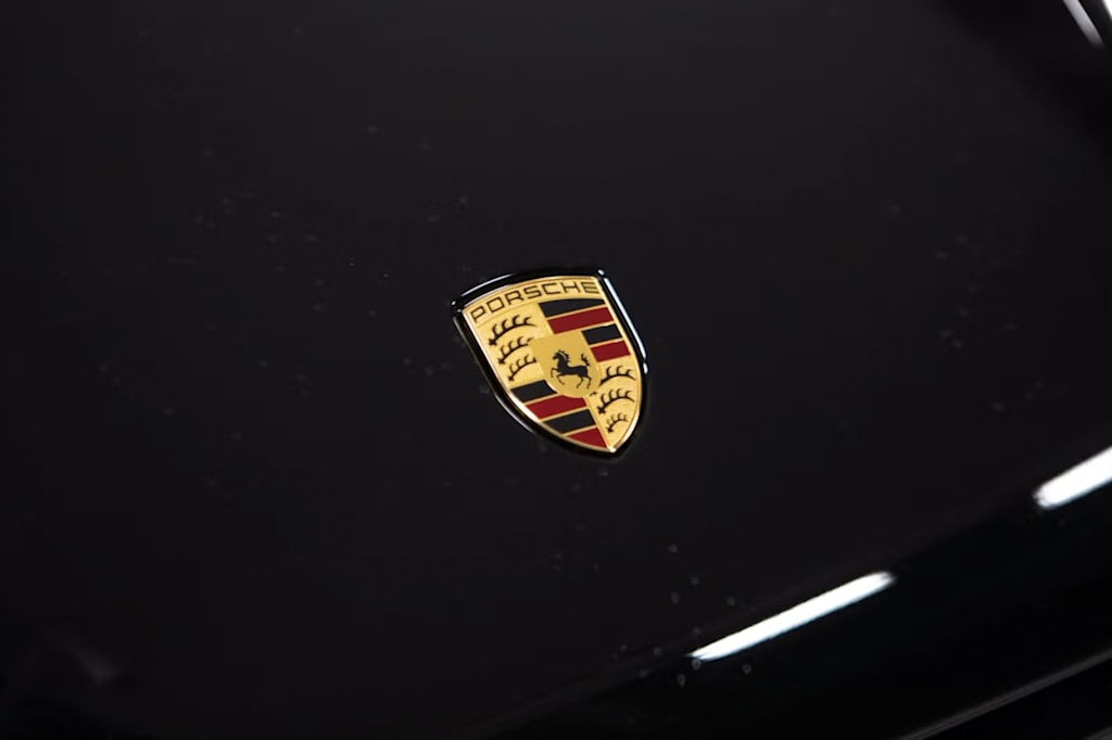 Thumbnail: 2026 Porsche Macan - 21