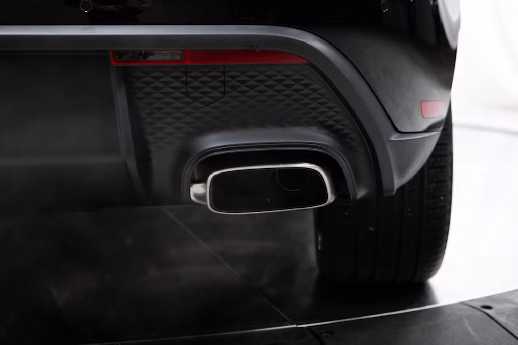 Thumbnail: 2026 Porsche Macan - 22