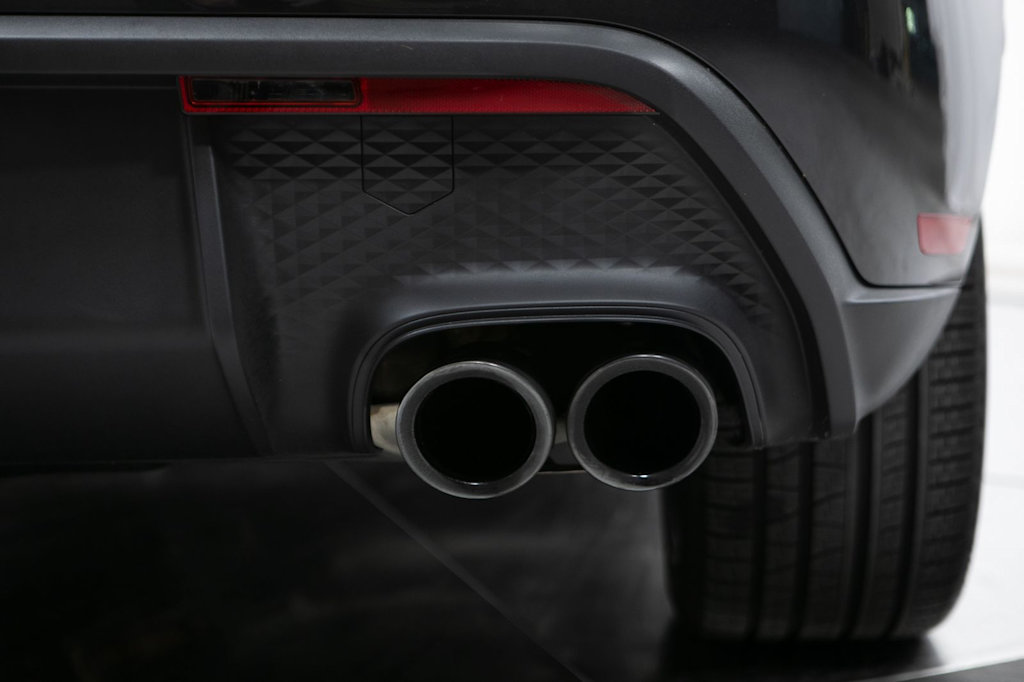 Thumbnail: 2026 Porsche Macan - 22