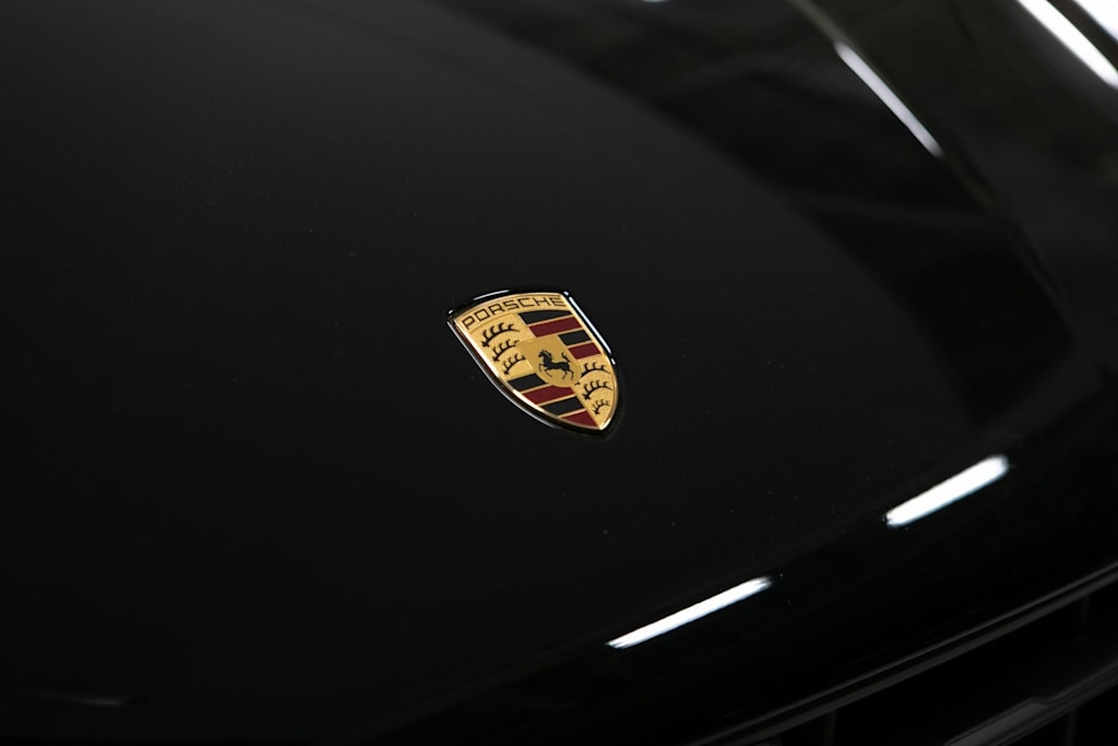 Thumbnail: 2026 Porsche Macan - 34