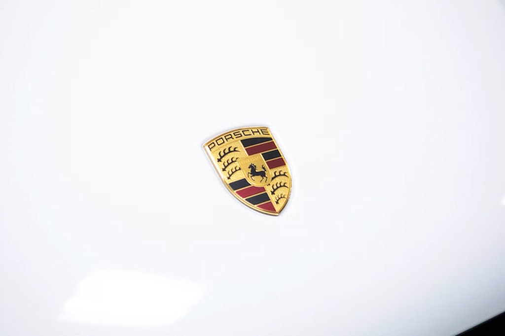 Thumbnail: 2026 Porsche Macan - 5
