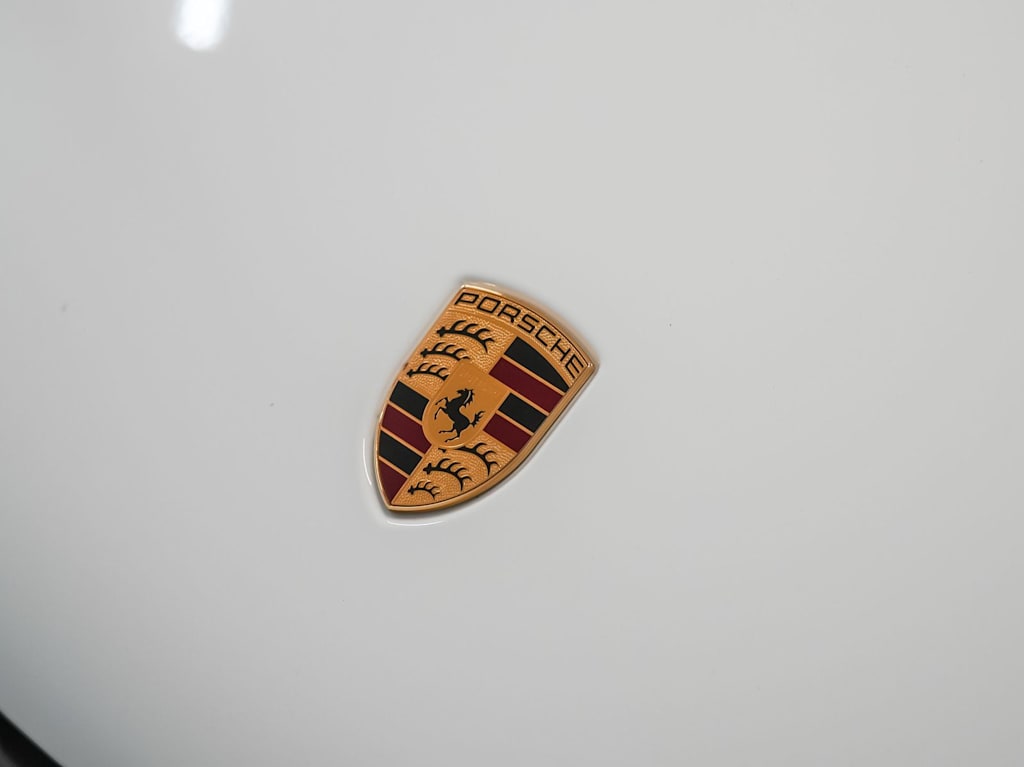 Thumbnail: 2026 Porsche Macan - 7