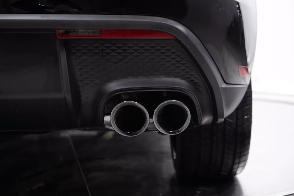 Thumbnail: 2026 Porsche Macan - 24