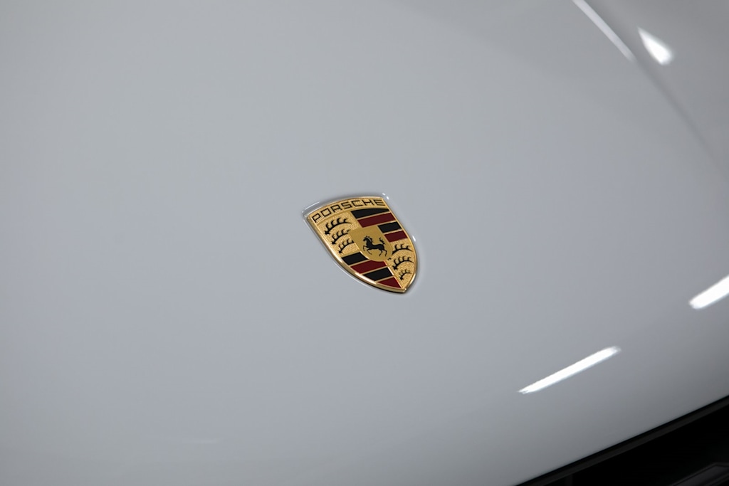 Thumbnail: 2026 Porsche Macan - 35