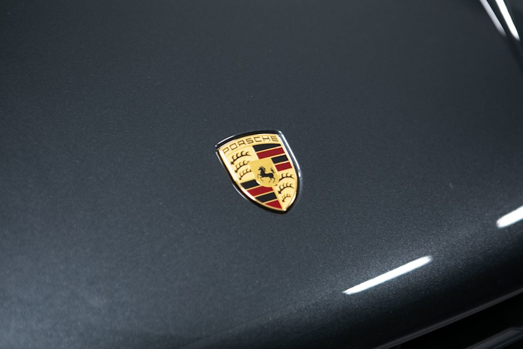 Thumbnail: 2026 Porsche Macan - 22