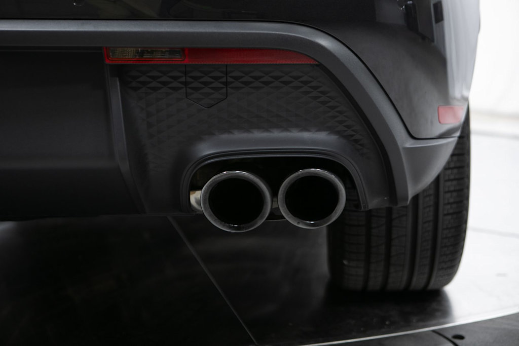 Thumbnail: 2026 Porsche Macan - 25