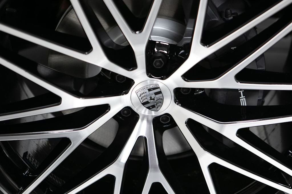 Thumbnail: 2026 Porsche Macan - 4