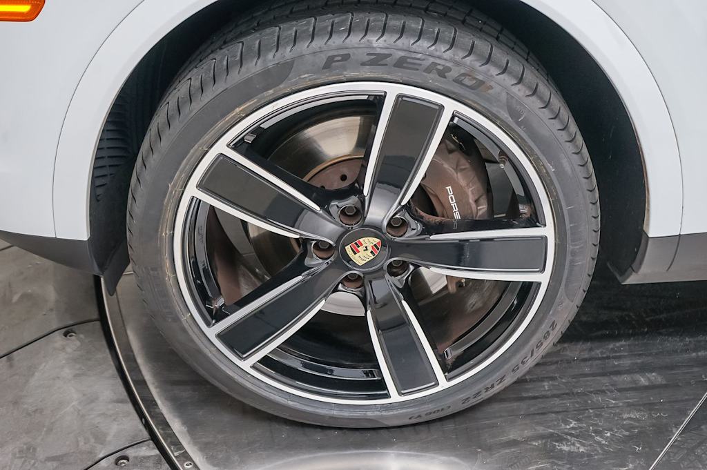 Thumbnail: 2023 Porsche Cayenne - 24