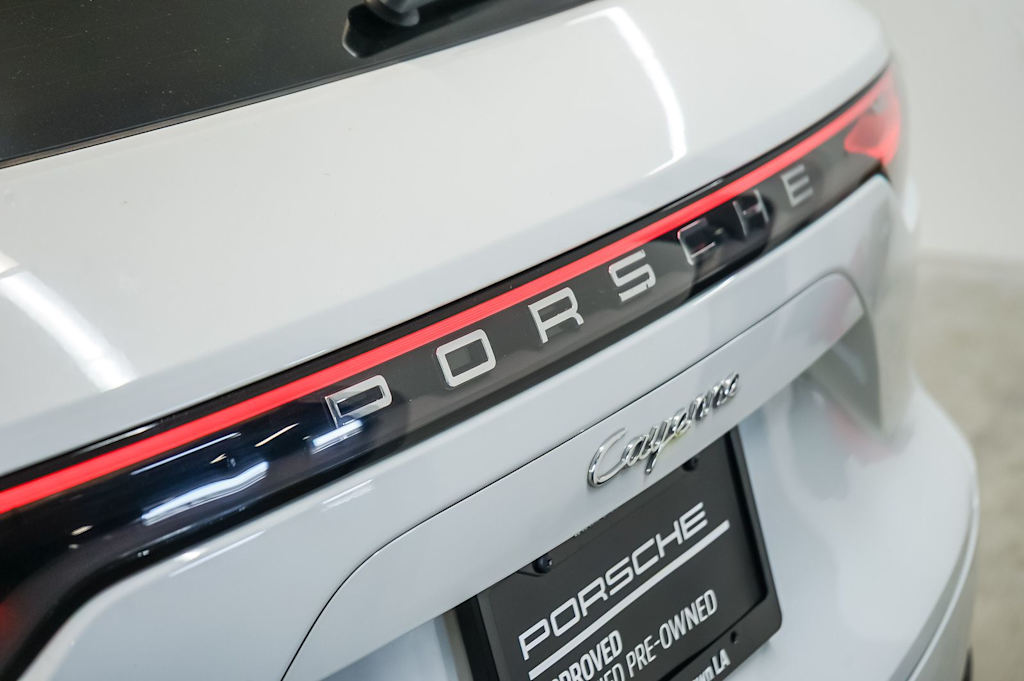 Thumbnail: 2023 Porsche Cayenne - 7