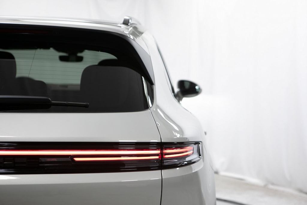 Thumbnail: 2026 Porsche Cayenne - 38