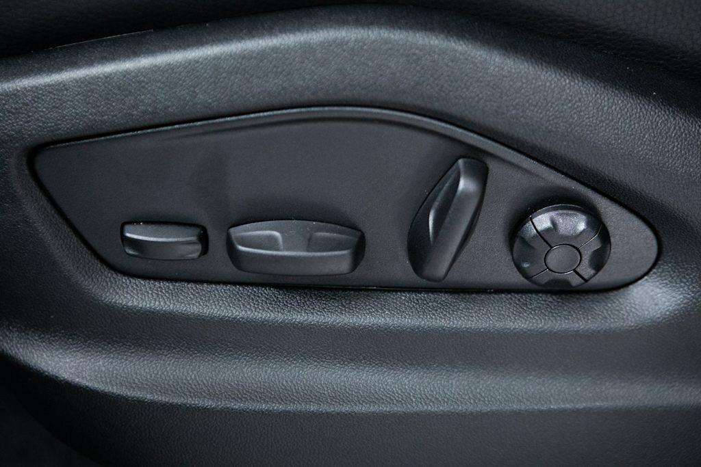 Thumbnail: 2026 Porsche Cayenne - 21