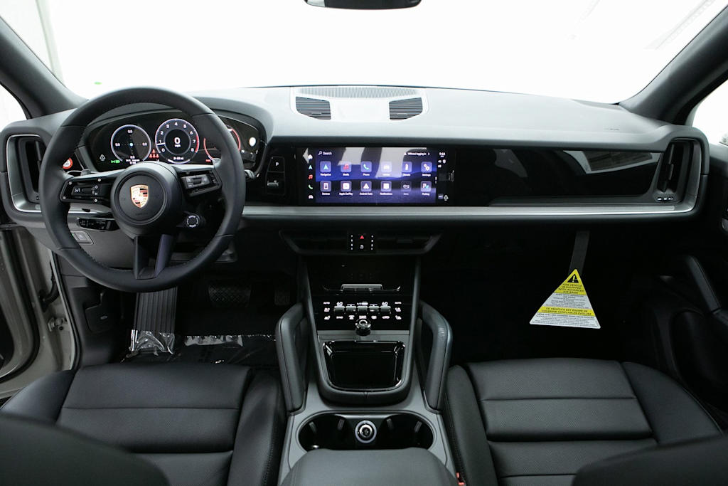 Thumbnail: 2026 Porsche Cayenne - 6