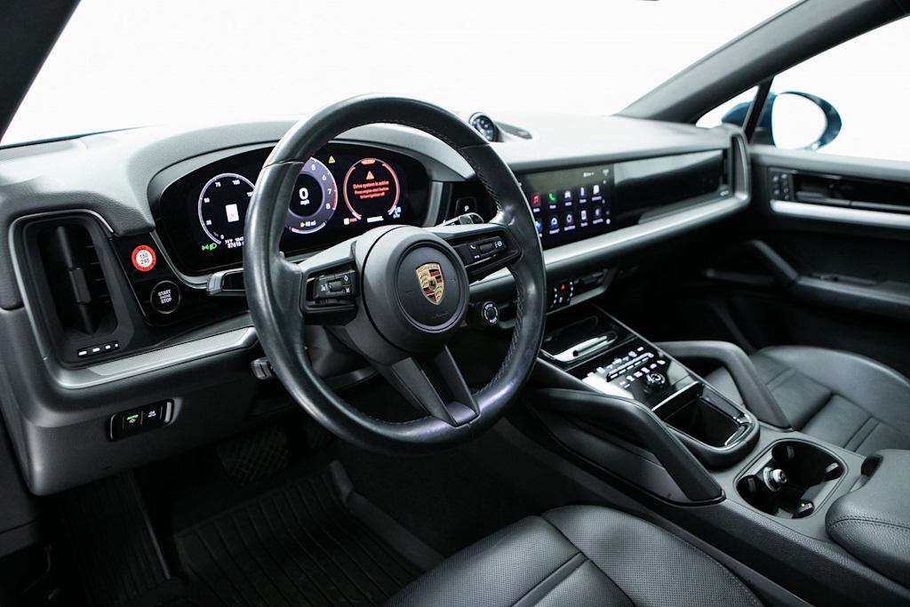 Thumbnail: 2026 Porsche Cayenne - 2