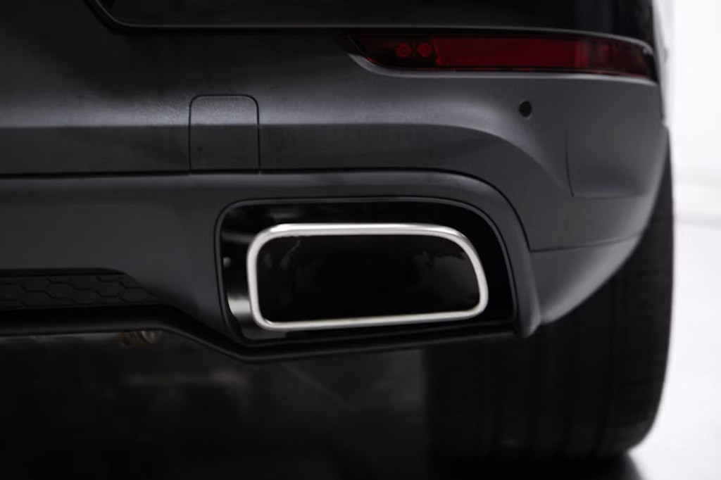 Thumbnail: 2026 Porsche Cayenne - 25