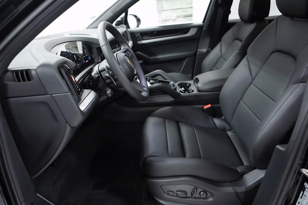Thumbnail: 2026 Porsche Cayenne - 9