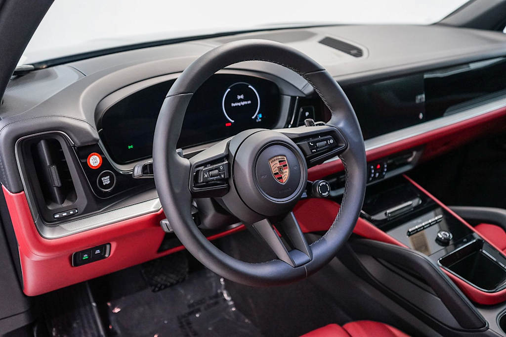 Thumbnail: 2026 Porsche Cayenne - 2