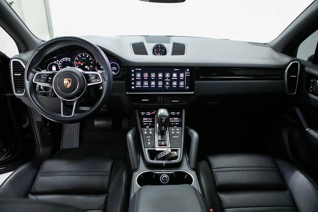 Thumbnail: 2023 Porsche Cayenne - 8