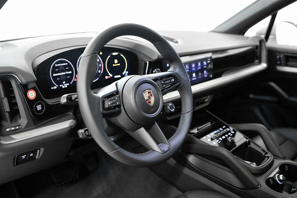 Thumbnail: 2026 Porsche Cayenne - 2