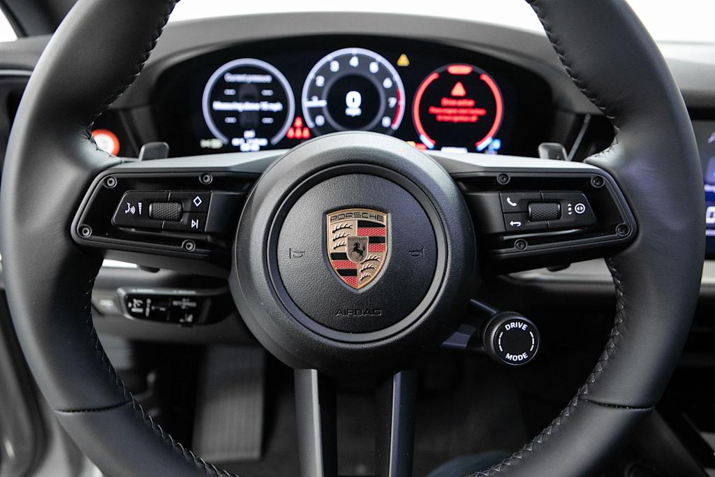Thumbnail: 2026 Porsche Cayenne - 21