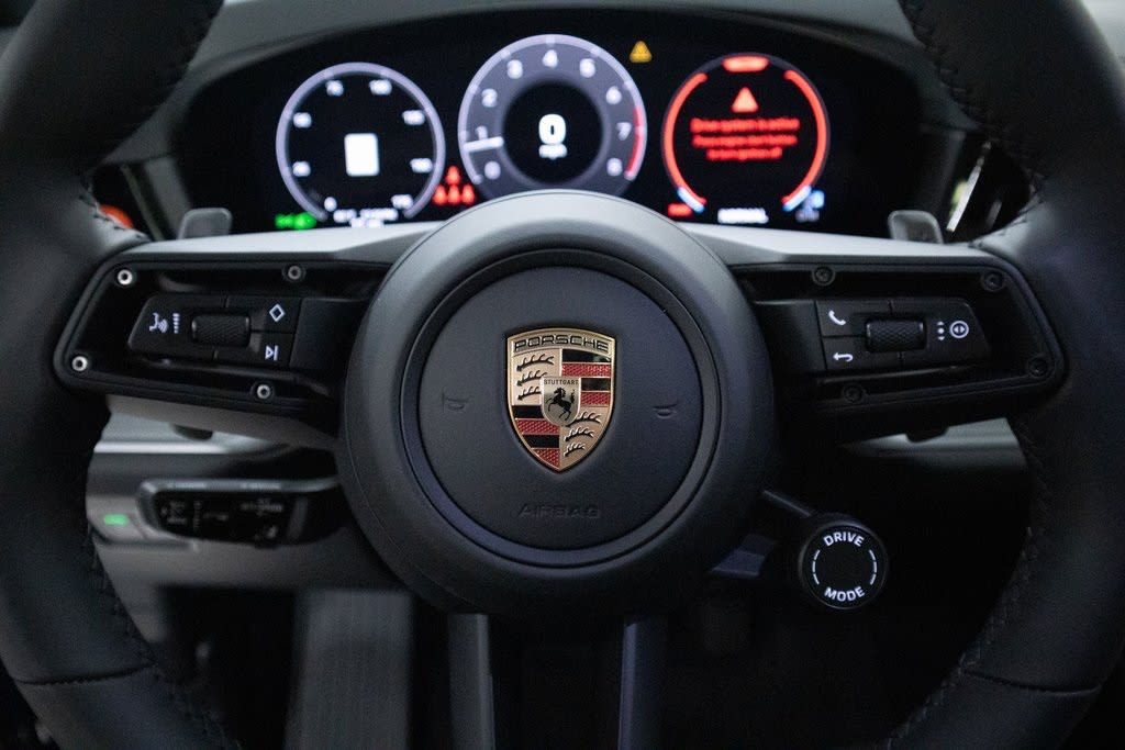 Thumbnail: 2025 Porsche Cayenne - 21