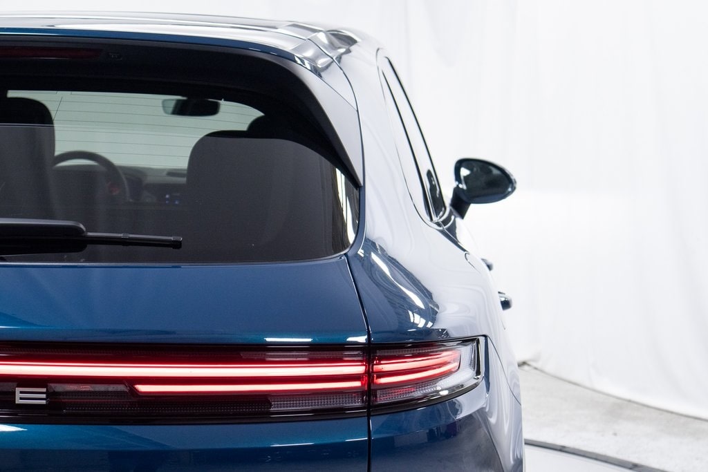 Thumbnail: 2025 Porsche Cayenne - 37