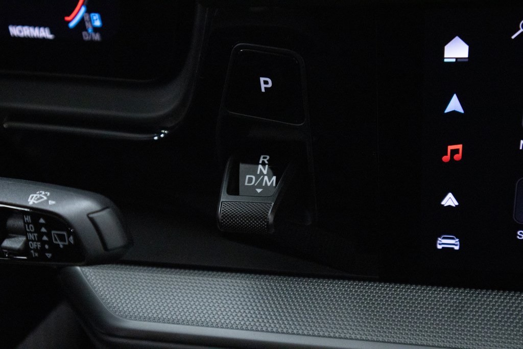 Thumbnail: 2025 Porsche Cayenne - 15